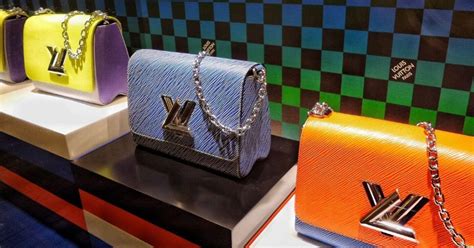 Where to Buy, Sell, & Consign Preloved Luxury Bags .